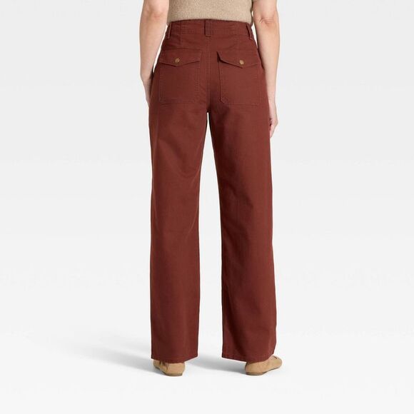 Universal Thread - Women's Mid-Rise Straight Leg Cargo Pants - Univer Brown - Picture 2 of 4